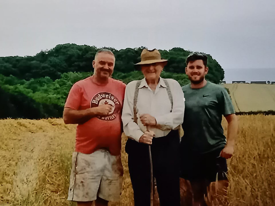 Frank with his son Andrew (l) and his grandson George (r)